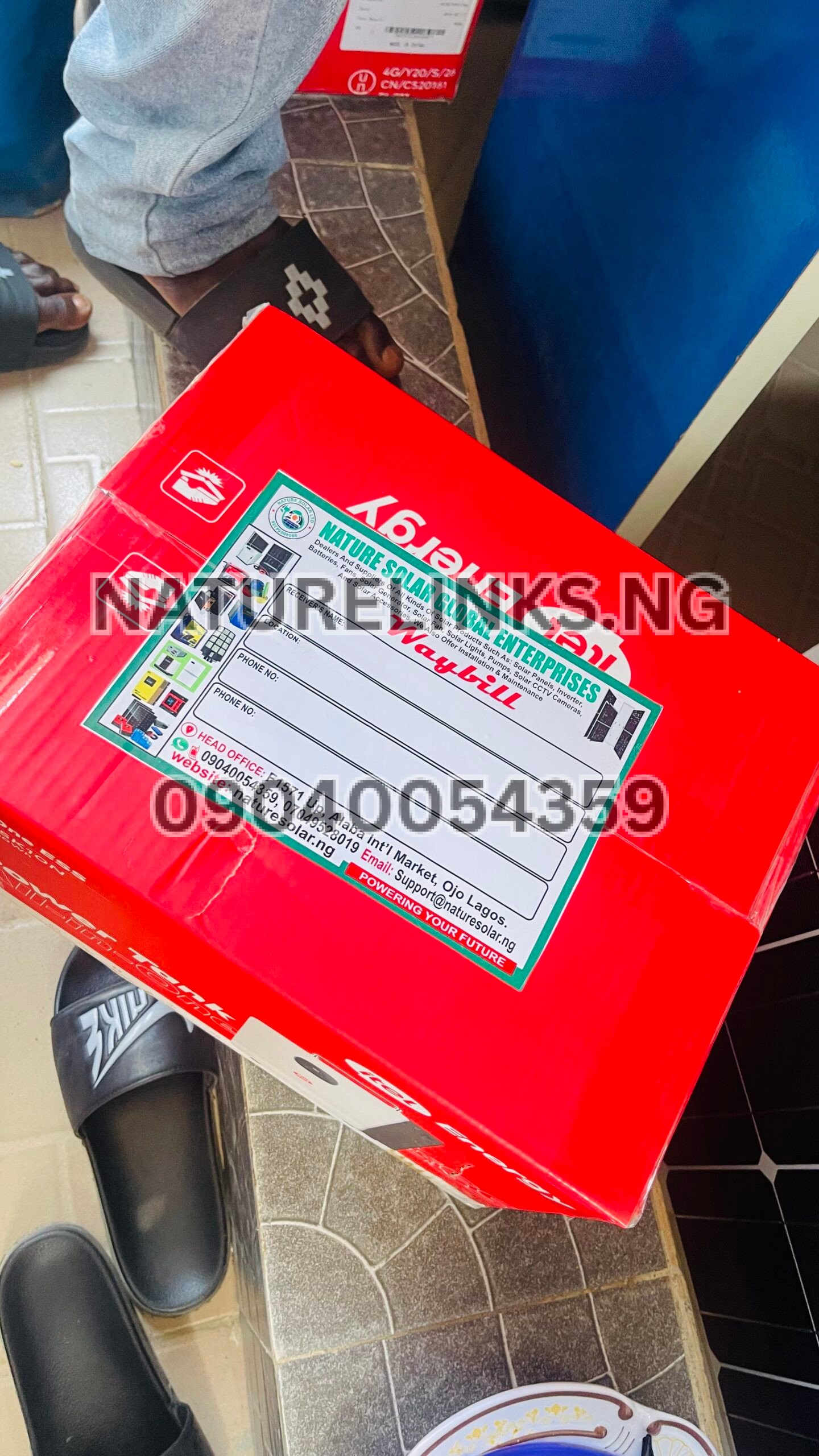 Power Tank 1000Wh With Solar Panel
