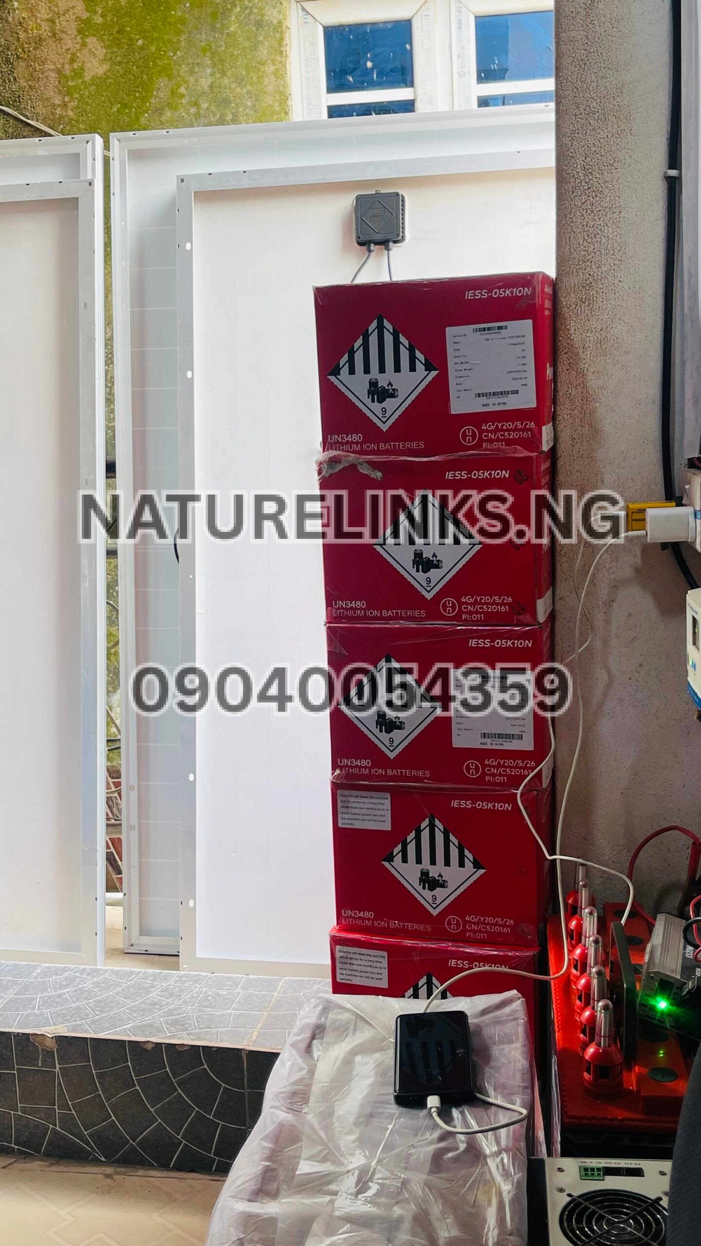 Itel Power Tank 500W With 400W Solar Panel